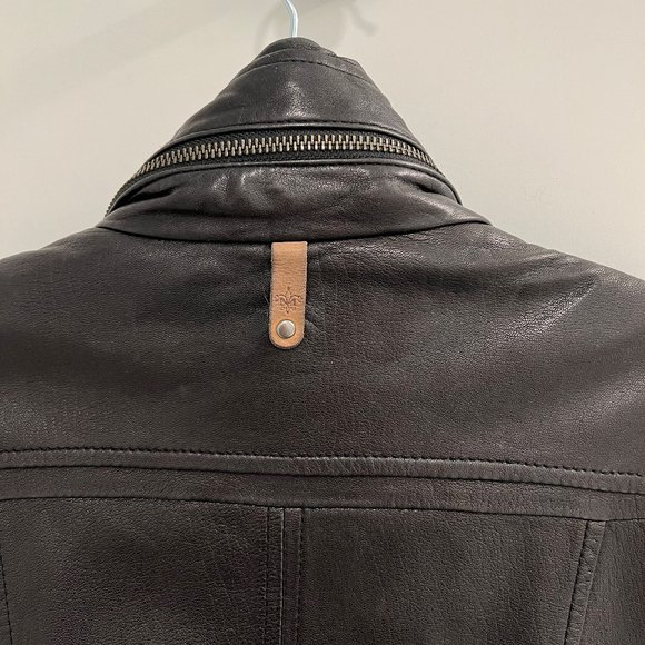 Mackage Leather Jacket Black XXS Aritzia Bomber Hidden Hood - Picture 5 of 6